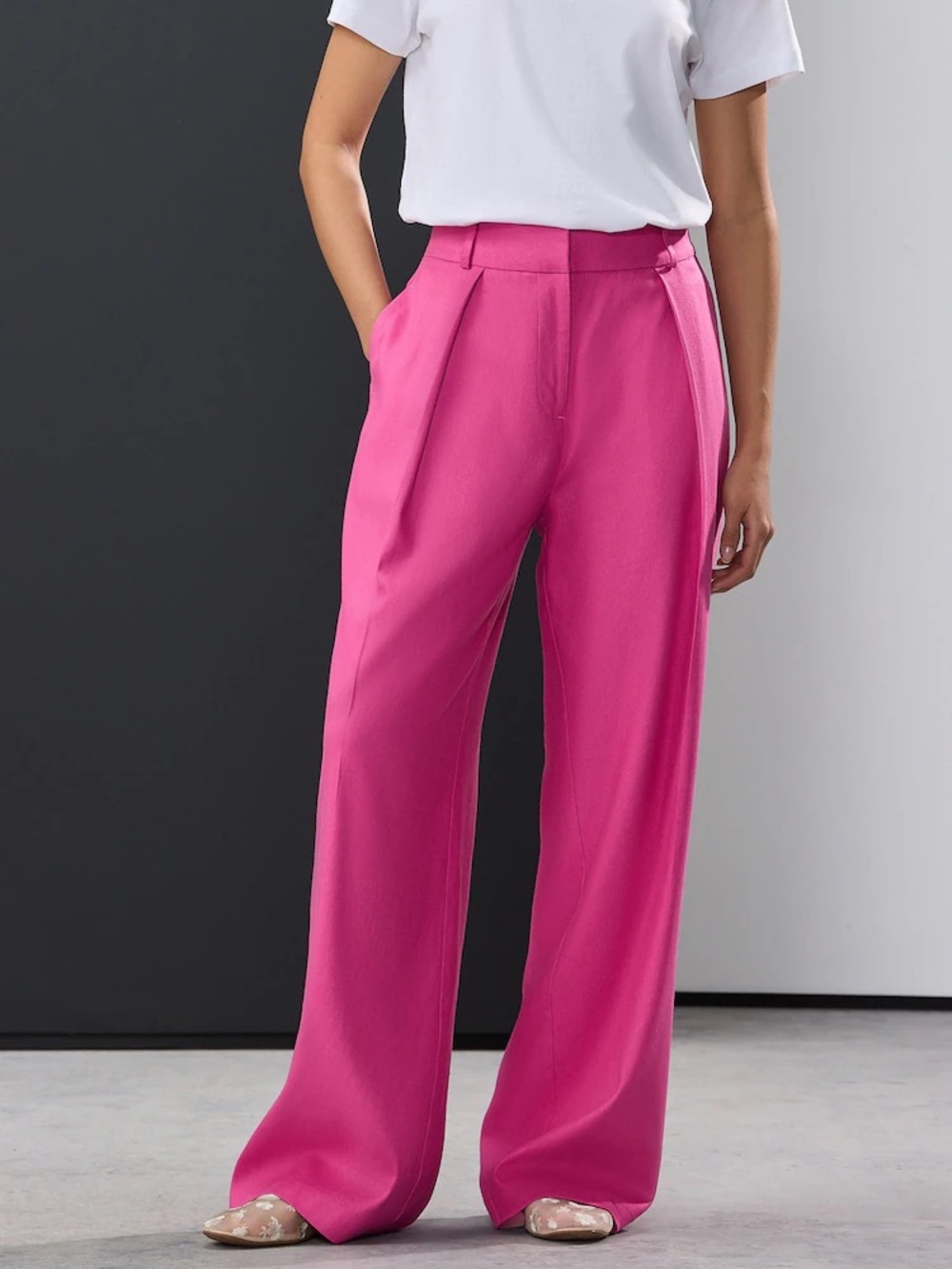 Zara Wide-Leg Trousers in Bright Pink
